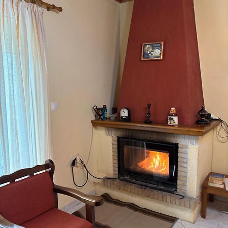 Thanasis House Dimitsana Esterno foto